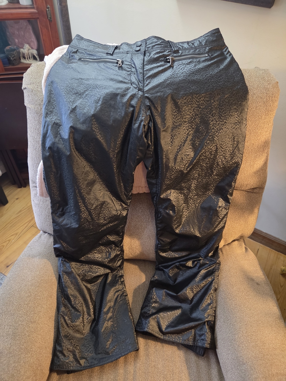 Obermeyer Black Women’s Ski Shell Pants